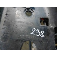 Крепление бампера Volkswagen Touareg 2006 7L6807184C