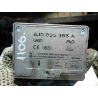 Усилитель антенны Audi Q5 2011 8J0035456A