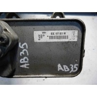 Радиатор масляный Volkswagen Passat 2012 03C117021M