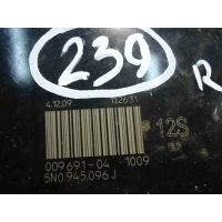 Фонарь задний правый Volkswagen Tiguan 2009 5N0945096J