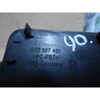 Заглушка (решетка) в бампер Audi Q5 2009 8R0807450