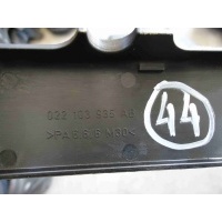 Декоративная крышка двигателя Volkswagen Touareg 2005 022103935AB