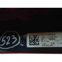 Накладка под фонарь правый Audi A8 2010 4H0945256