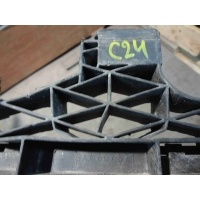 Кронштейн переднего бампера Volkswagen Passat 2011 3AA807571