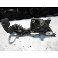 Кронштейн Audi A4 2012 059130147P