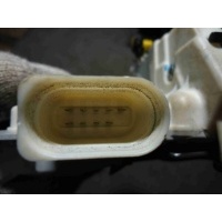 Замок двери передней левой Audi A6 2008 4F1837015E