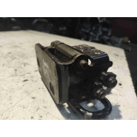 Петля двери Volkswagen Passat 2007 3c8833412b