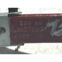 Петля крышки багажника Volkswagen Touareg 2006 7L6827302A
