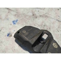 Датчик давления в шине Audi Q7 2007 4f0907275b