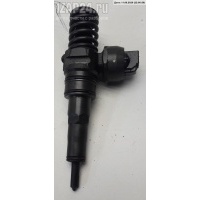Форсунка топливная Volkswagen Passat B5+ (GP) 2004 038130073bc