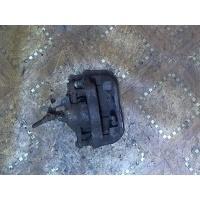 Суппорт перед. правая Volkswagen Transporter 4 1991-2003 1995 701615124 X