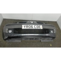 Бампер, перед. Renault Megane 2 2002-2009 2006 7701476892