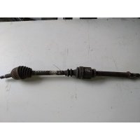 Полуось передняя правая (приводной вал, ШРУС) Renault Megane 2 поколение (2002-2006) 2004 8200472158