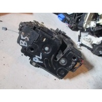 Замок двери передней левой Volkswagen Passat 2003 3B0837867