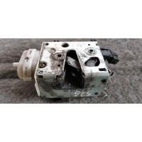 Замок двери передней правой Audi A6 1995 4a1837016b