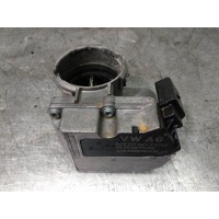 Заслонка дроссельная Volkswagen Polo 2008 045128063G