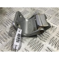 Петля крышки багажника Volkswagen Transporter T4 2000 701 827 154 A