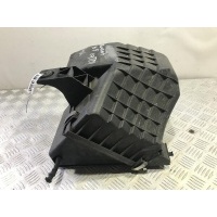 Корпус воздушного фильтра Volkswagen Passat B5 2000 8D0 129 607 M