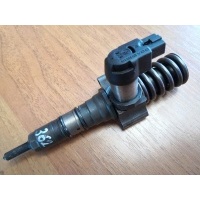 Насос-форсунка Volkswagen Passat 2008 03G130073M