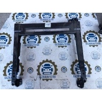 Кронштейн сидения Audi Q7 4L 2013 7l0881677G