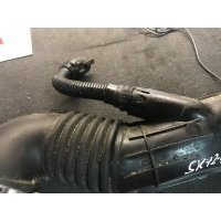 Патрубок чистого воздуха BMW 1 (E81) 2008 13717804846