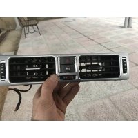 дефлектор обдува салона Land Rover Range Rover 2012 LRGJBD500240