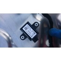 датчик удара в двери задней правой Mercedes-Benz S 2012 A0038212751