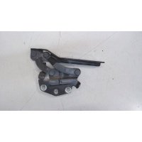 Петля капота, левая Volkswagen Passat 7 2010-2015 2011 3AA823301