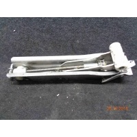 Домкрат Audi A6C6 (4F 2004-2010) 2008 4F0 011 031