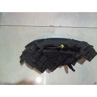Фара (передняя) правая Audi Q5 2008-2012 2009 8R0998030A