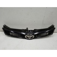 Решетка радиатора Toyota Camry V55