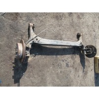 Подушка крепления двигателя Audi 80 1992 8a0199382