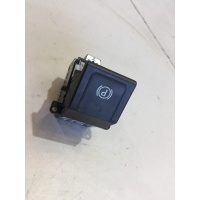 Кнопка фиксатора стояночного тормоза Lexus GS IV 2012- 8439030020