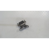 Подушка крепления КПП, левая Audi A4 (B7) 2005-2007 2005 8E0399105JD