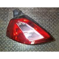 Фонарь (задний) левая Renault Megane 2 2002-2009 2003 8200073237