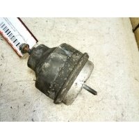 Подушка крепления двигателя Volkswagen PASSAT 5 2002 8D0199379AC