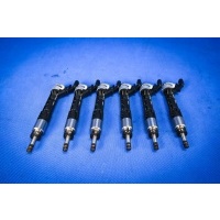 Форсунки топлива audi s4 s5 8w sq5 06m906036k
