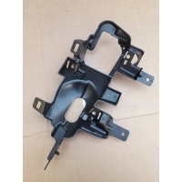Рамка противотуманок правый nissan 26910hv01a