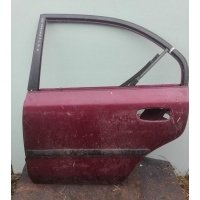 уплотнитель двери задней левой 1996