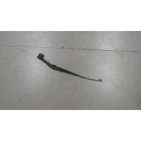 Щеткодержатель - левая Mitsubishi L200 2006-2015 2006 8250A372