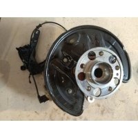 Кулак задний левый Mercedes GLC 2017 A2133500141, A2133500141