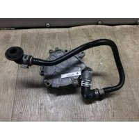 Насос вакуумный Audi A5 2011 03L145100