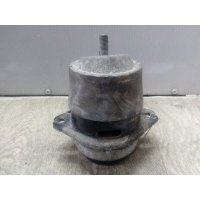 Подушка крепления двигателя Volkswagen Touareg 2007 7L8199131A