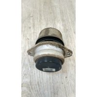 Подушка крепления двигателя Volkswagen Touareg 2007 7L8199131A
