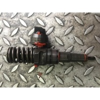 Форсунка топливная Volkswagen Passat B5+ (GP) 2004 038130073BC