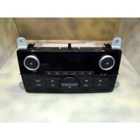 Renault clio 4 281154076r радио плеер 12vdc