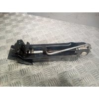 Домкрат Volkswagen Jetta (1K5) (2005-2010) 2008 1K0011031C