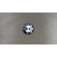 Эмблема BMW 5 E39 1995-2003 2000 51148132375