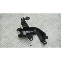 Мерседес w205 2.2cdi крепление лапа a6510780784