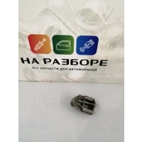 кронштейн радиатора Porsche Cayenne 958 2014 7p0121079